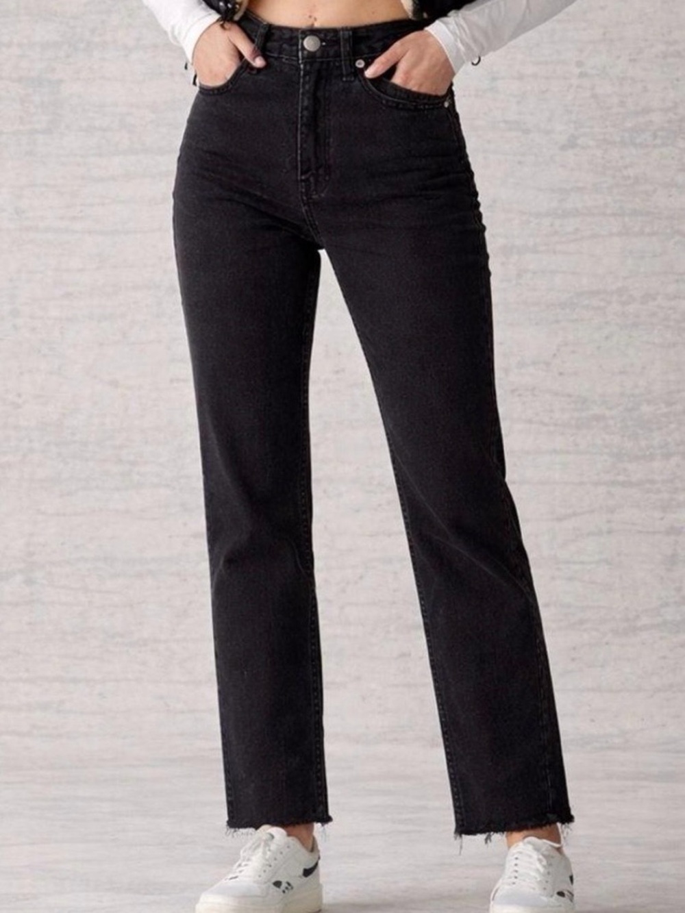PacSun Black High-Rise Straight Leg Jeans
